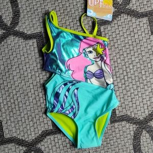 4/5 girl Disney swimsuit